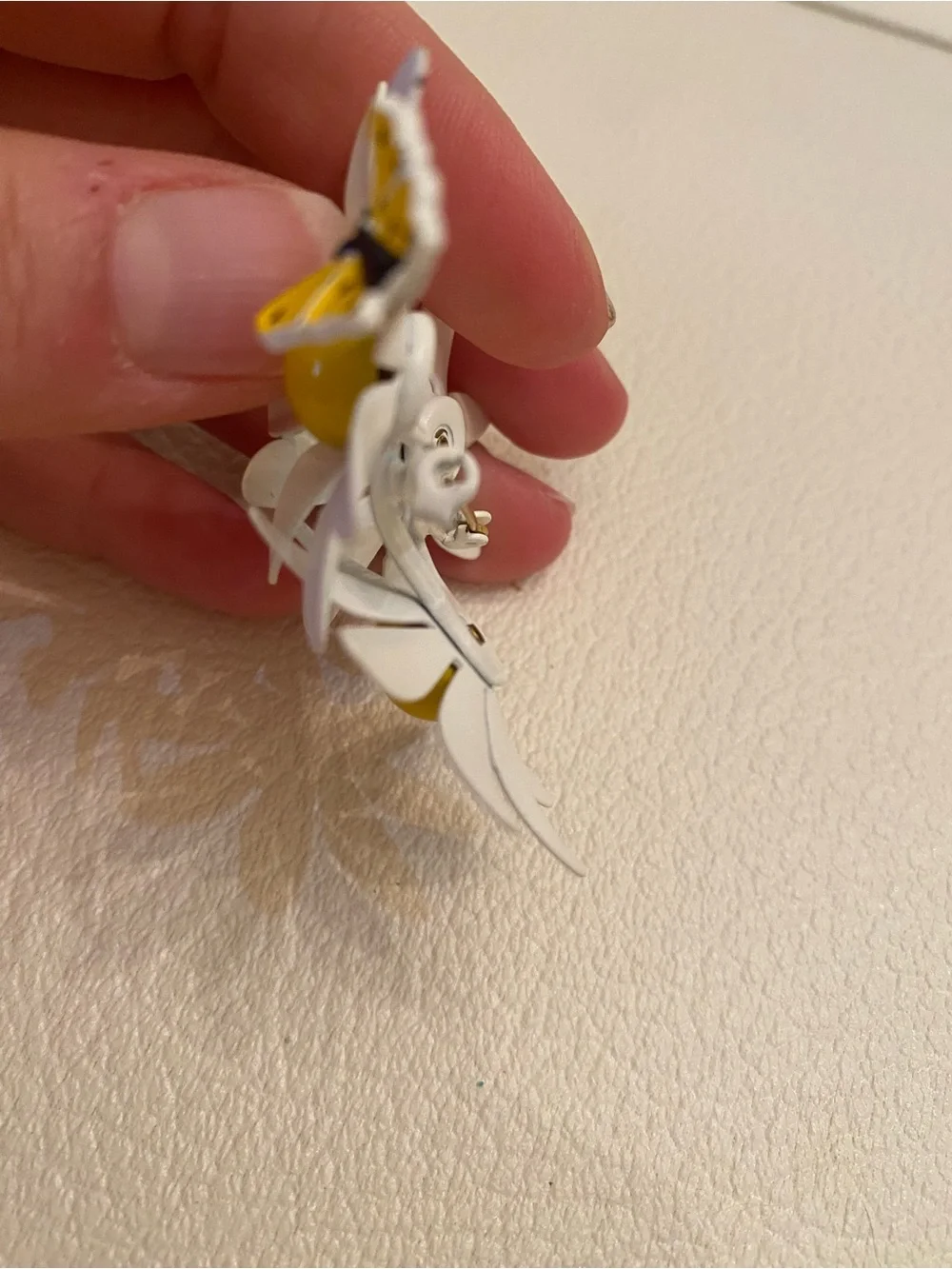 Vintage White & Yellow Daisy Cluster Brooch with Butterfly Accent